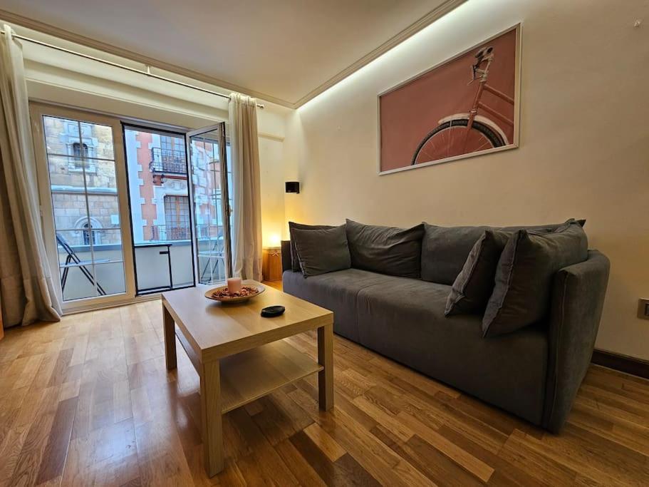636A Gran Apartamento En Pleno Centro 奥维耶多 外观 照片