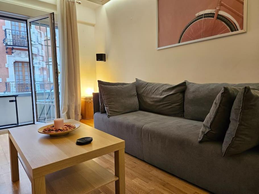 636A Gran Apartamento En Pleno Centro 奥维耶多 外观 照片